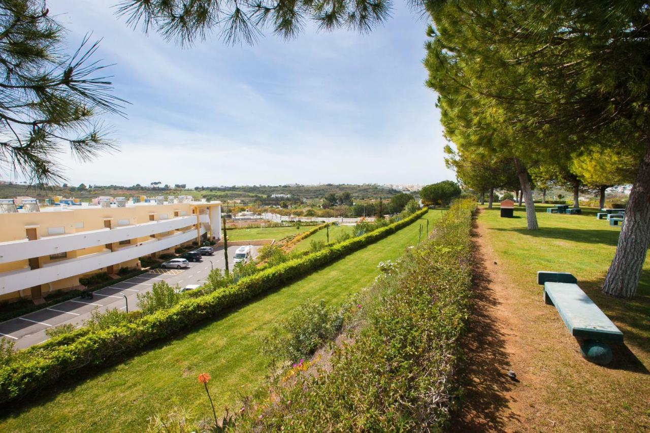 Modern Luxury Apartment Near Harbor Of Albufeira Esterno foto